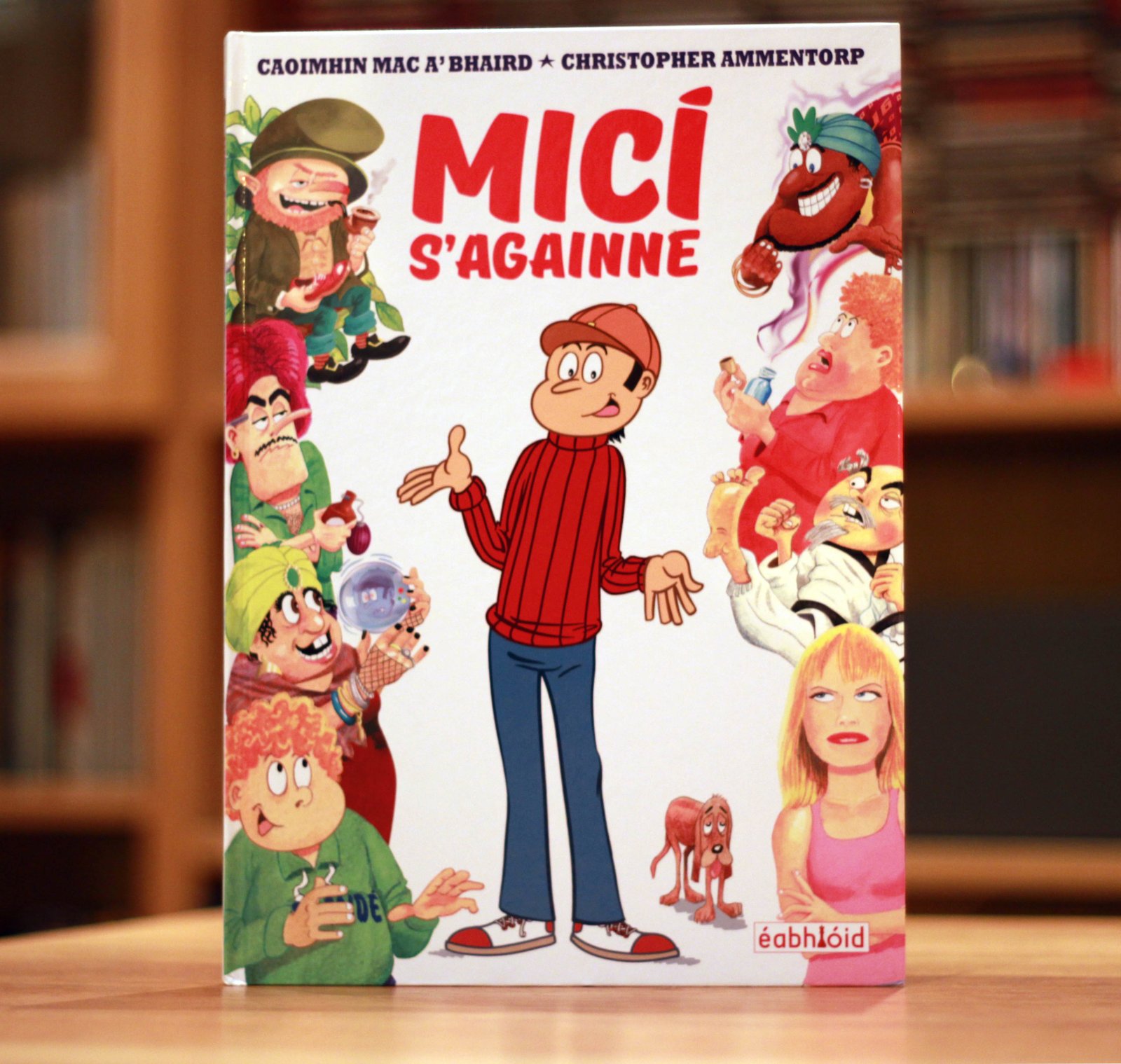 Cover of Micí s'againne, a hard back Irish language comic